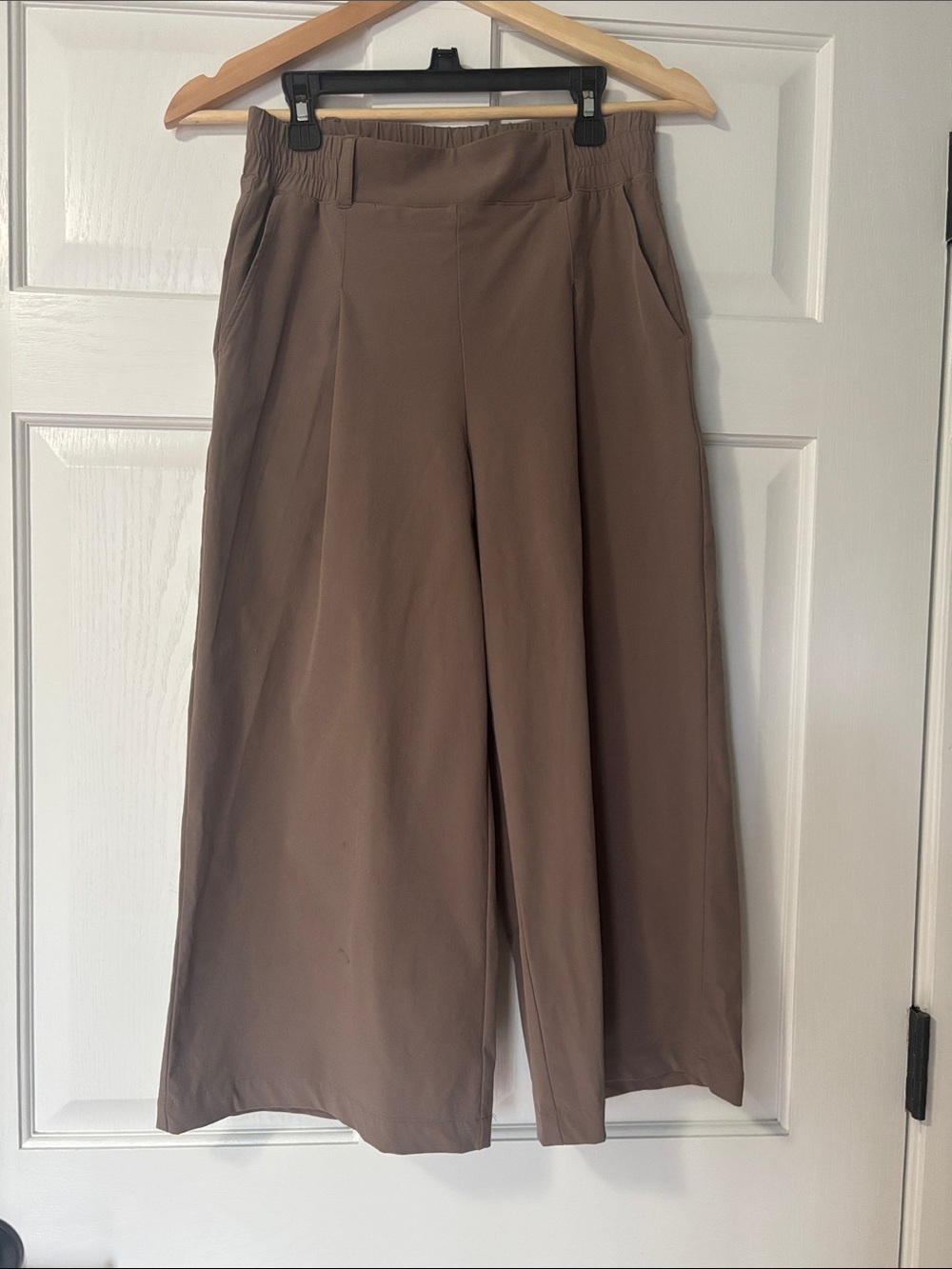 Cropped Wide Leg Gaucho Pants